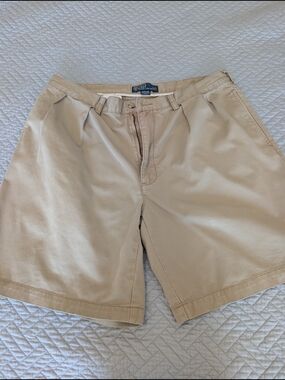 Polo by Ralph Lauren Men's Khaki Pleated Shorts Size 38 (0328)